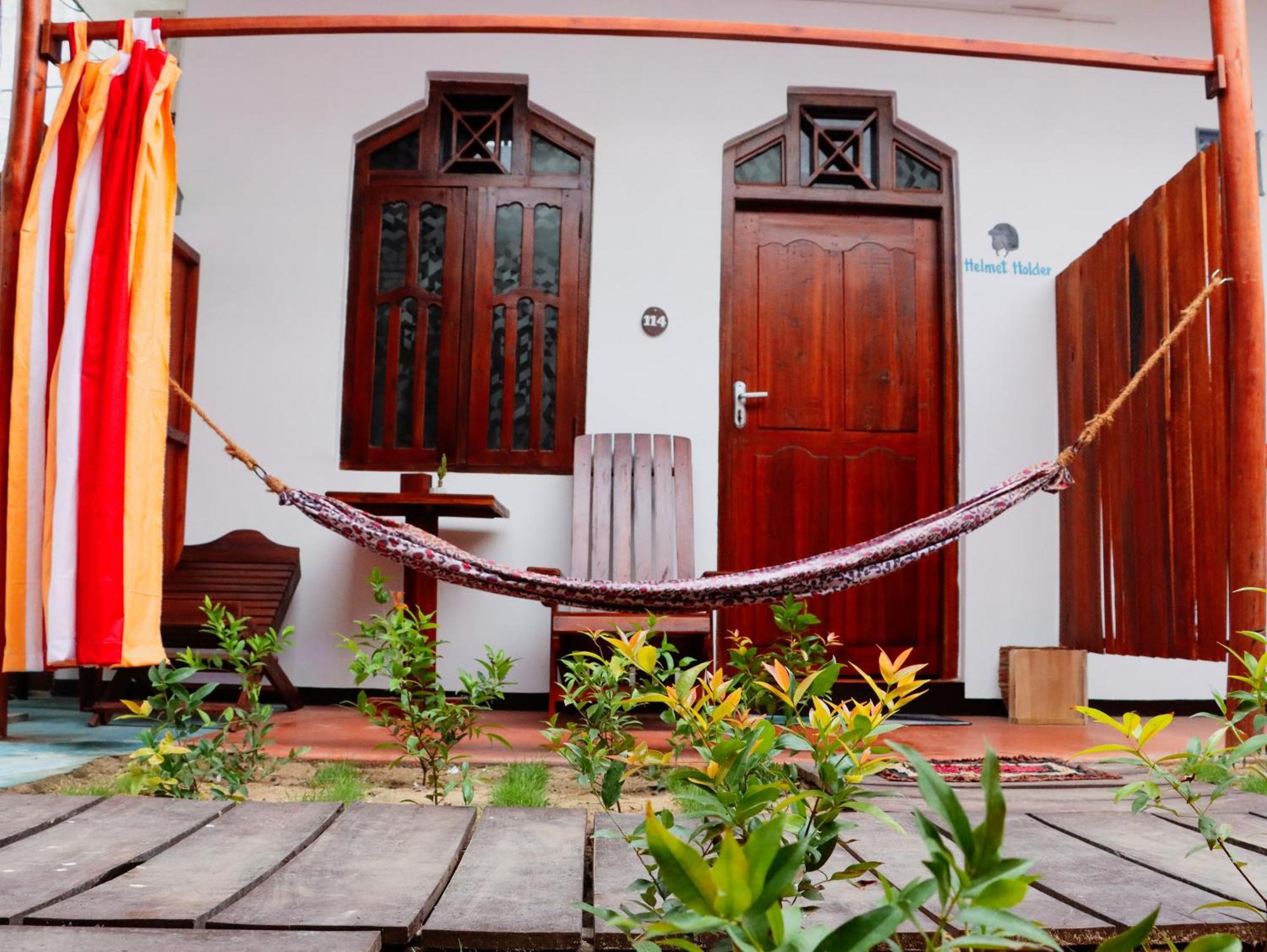 Bed and Breakfast Surfers Park Arugambay Аругам Экстерьер фото